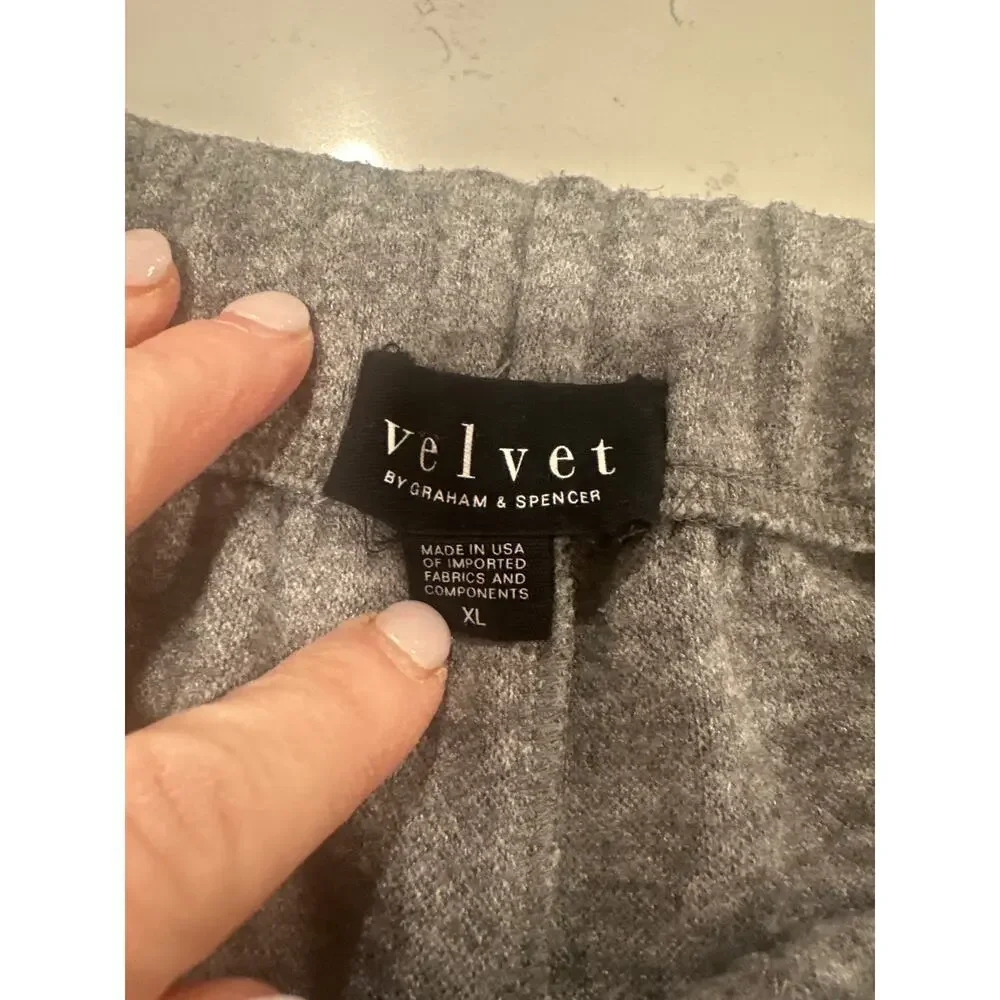 Velvet by Graham & Spencer Joggers Size XL